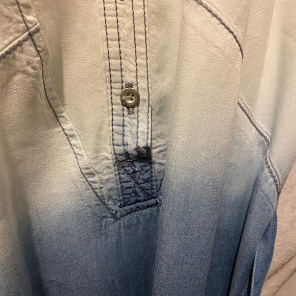 Collared Buttoned LS Blue/off-White Dress w/ belt - Picture 3 of 6